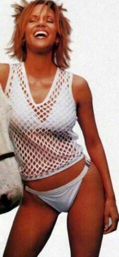 Halle Berry 10